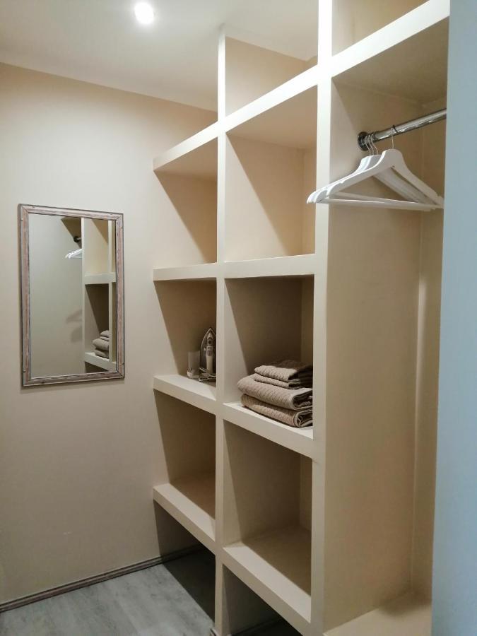 Apartamenti Miera Osta Liepāja Exterior foto